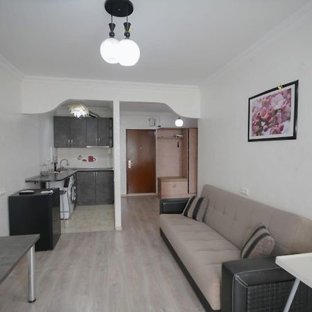 Apartment Orbi Dado Batumi Exterior foto