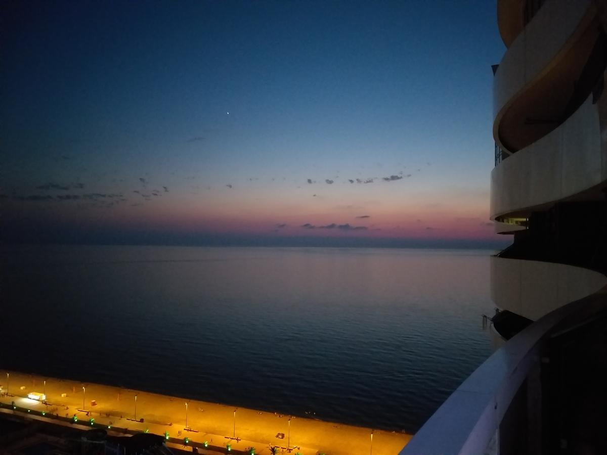 Apartment Orbi Dado Batumi Exterior foto